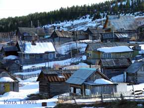 kolatravel Kola Peninsula bus excursion holiday tour touring-car Museum Historical Umba Russia Translator interpreter German French English handicraft souvenirs tours excursions winter pomor Tersky coast fishing settlements