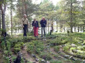 kolatravel Kola Peninsula bus excursions holidays touring-car Historical museum Umba Russia interpreter translator German French English handicraft craft shops souvenirs tours pomor Tersky coast