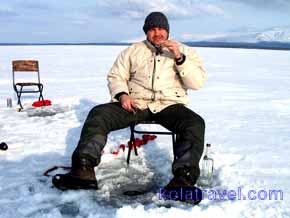 snow fun holiday russian lapland polar circle northern activities winter saami herding reindeers lovozero alpine skiing kirovsk kolatravel