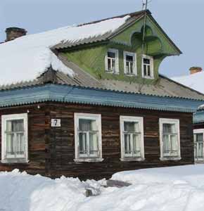 kolatravel Kola Peninsula bus excursion holiday tour touring-car Museum Historical Umba Russia Translator interpreter German French English handicraft souvenirs tours excursions winter pomor Tersky coast fishing settlements