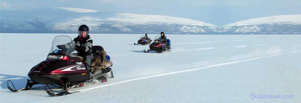 Motorschlitten Safari, Motorschlitten Safaris, Kola Halbinsel, Lappland, Murmansk Region, Nordwest Russland, Schnee